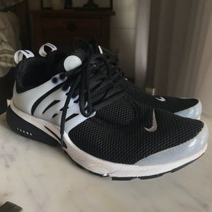 Nike Air Presto (black/white/neutral grey)